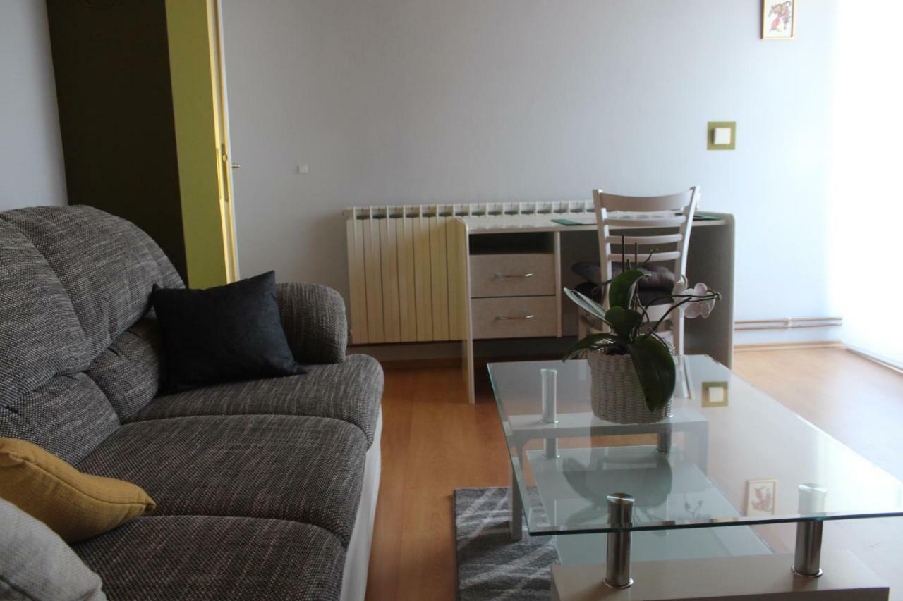 Apartman Ivana Varazdin Exterior photo