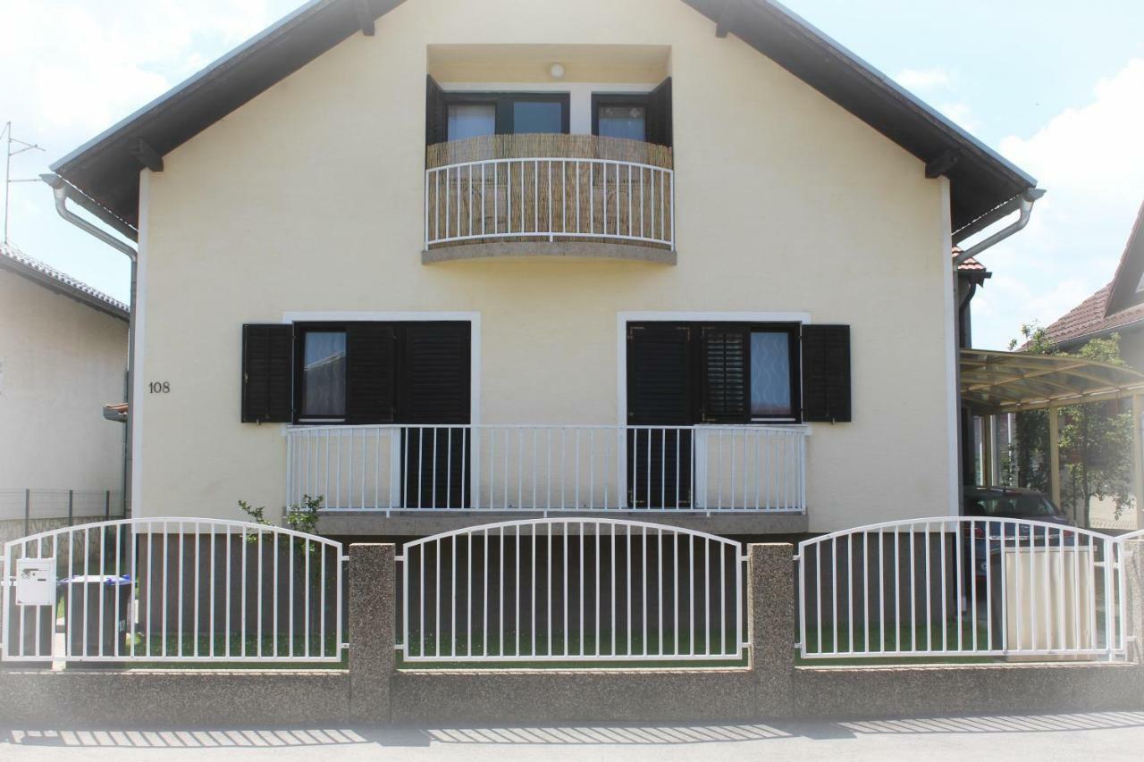 Apartman Ivana Varazdin Exterior photo